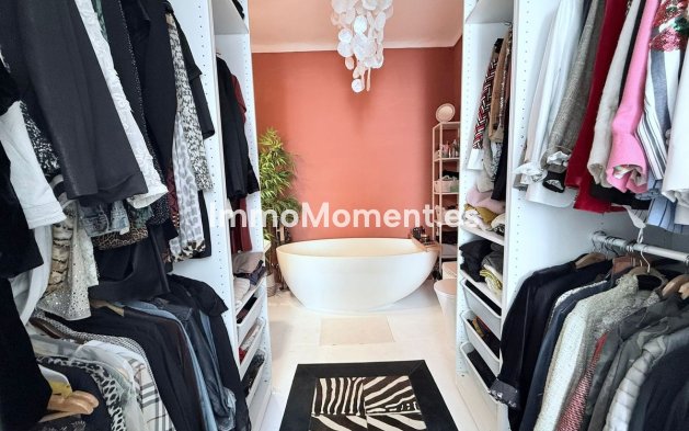 Revente - Maison mitoyenne - Intérieur                       - Coín