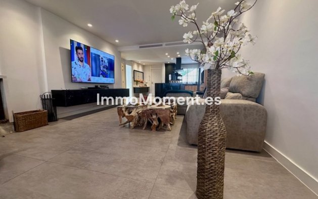 Wiederverkauf - Wohnung - Estepona  - Estepona Centro