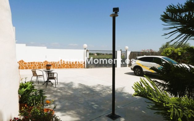 Wiederverkauf - Landhaus - Dolores - Dolores Centro