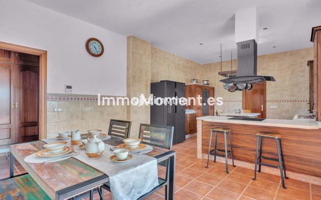 Wiederverkauf - Villa - Benahavís - Benahavís Centro