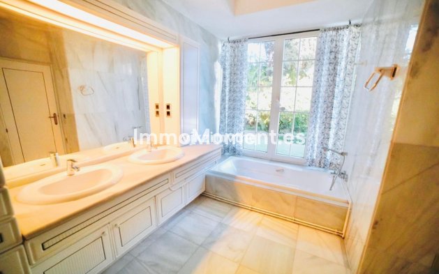 Wiederverkauf - Villa - Benalmadena - Benalmadena Pueblo