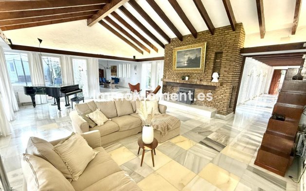 Wiederverkauf - Villa - Benalmadena - Benalmadena Pueblo