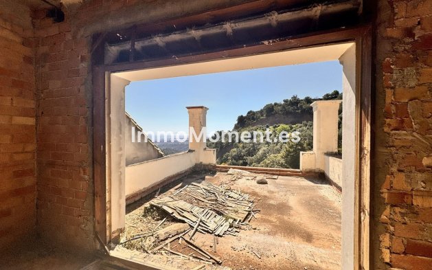 Reventa - Parcela - Interior  - Istán