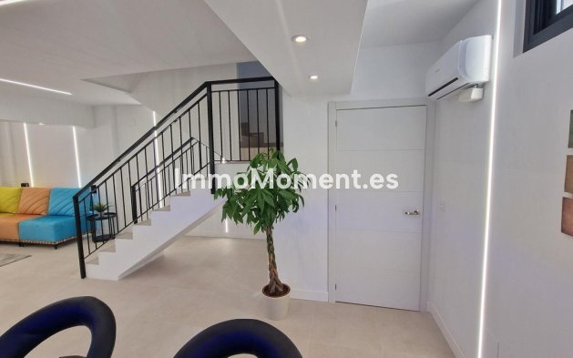 Revente - Maison mitoyenne - Intérieur                       - Alhaurín de la Torre