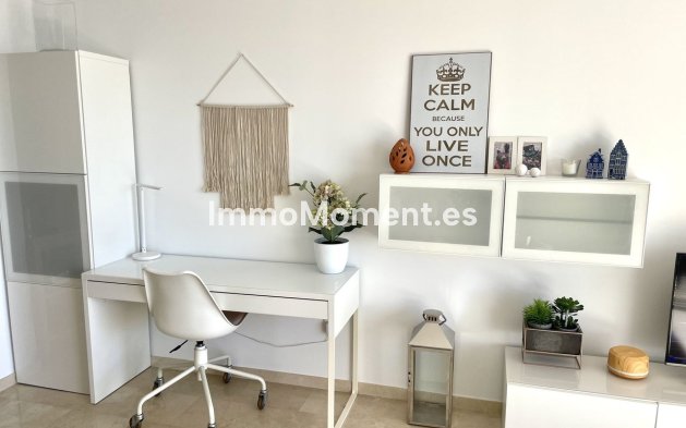 Resale - Apartment - Benalmadena - Benalmadena Pueblo