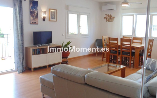 Wiederverkauf - Villa - Benalmadena - Benalmadena Centro