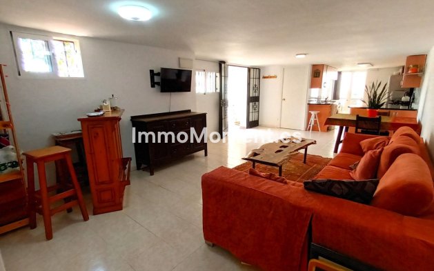 Wiederverkauf - Villa - Benalmadena - Benalmadena Centro