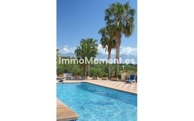 Resale - Detached villa - Alfaz del Pi - L'Alfás del Pi Centro