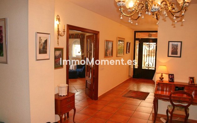 Resale - Detached villa - Alfaz del Pi - L'Alfás del Pi Centro