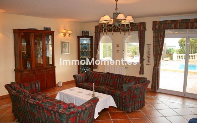 Resale - Detached villa - Alfaz del Pi - L'Alfás del Pi Centro