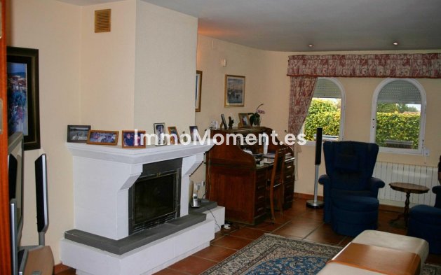 Resale - Detached villa - Alfaz del Pi - L'Alfás del Pi Centro