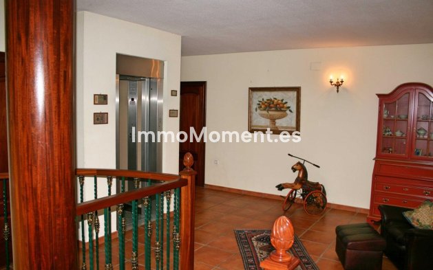 Resale - Detached villa - Alfaz del Pi - L'Alfás del Pi Centro