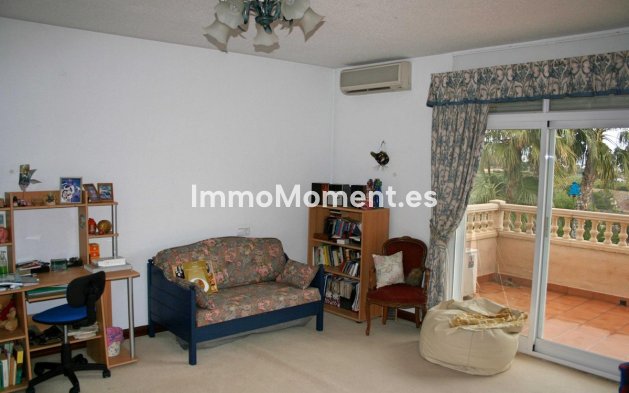 Resale - Detached villa - Alfaz del Pi - L'Alfás del Pi Centro