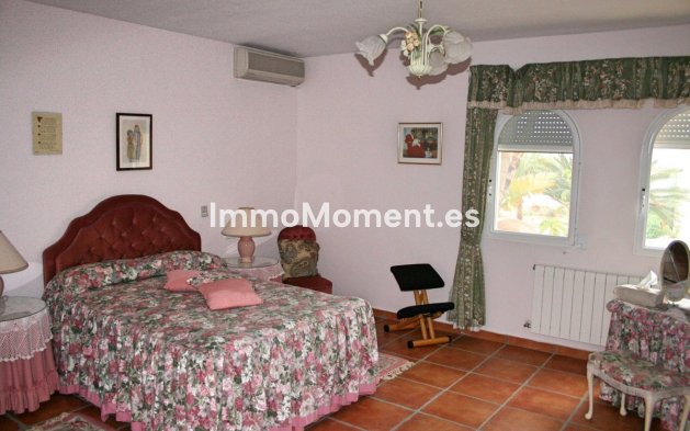 Resale - Detached villa - Alfaz del Pi - L'Alfás del Pi Centro