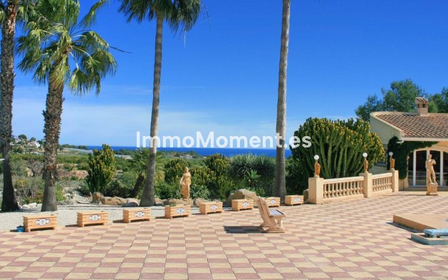 Resale - Detached villa - Alfaz del Pi - L'Alfás del Pi Centro