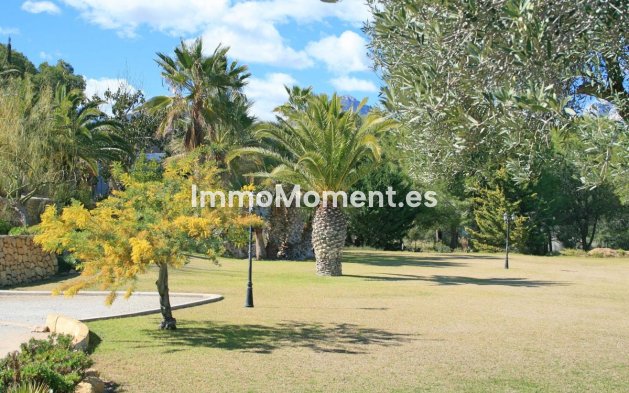 Resale - Detached villa - Alfaz del Pi - L'Alfás del Pi Centro