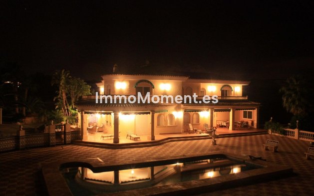 Resale - Detached villa - Alfaz del Pi - L'Alfás del Pi Centro