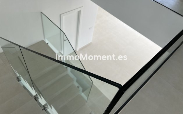 Resale - Villa - Fuengirola - Fuengirola Centro