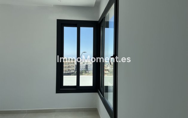 Resale - Villa - Fuengirola - Fuengirola Centro