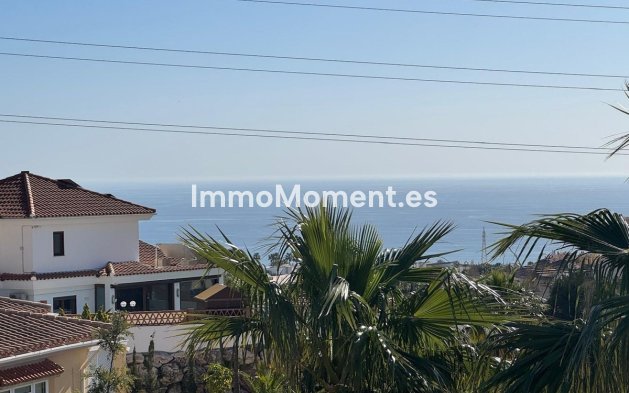 Resale - Villa - Fuengirola - Fuengirola Centro