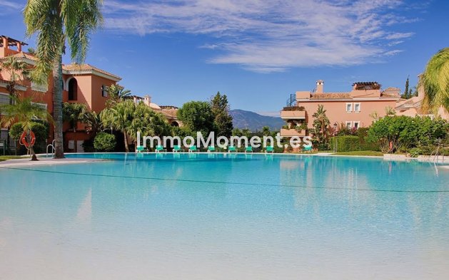 Wiederverkauf - Wohnung - Estepona  - Estepona Centro