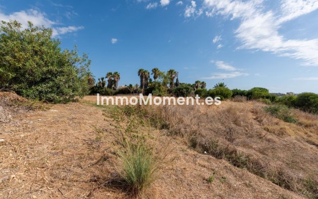 Resale - Villa - Estepona - Estepona Centro