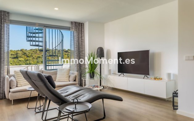 Revente - Appartement - Estepona  - Estepona Centro