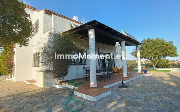 Wiederverkauf - Villa - Estepona  - Estepona Centro