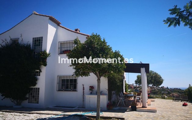 Wiederverkauf - Villa - Estepona  - Estepona Centro