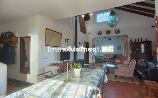 Wiederverkauf - Villa - Estepona  - Estepona Centro