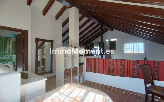 Wiederverkauf - Villa - Estepona  - Estepona Centro