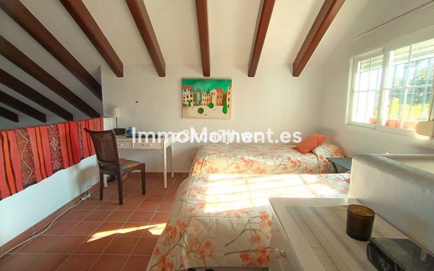 Wiederverkauf - Villa - Estepona  - Estepona Centro
