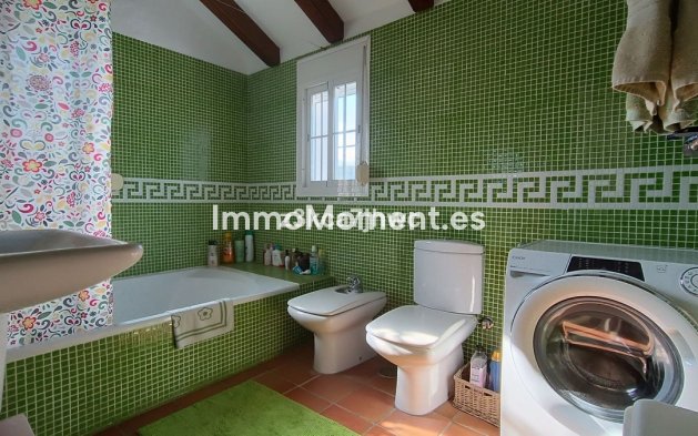 Wiederverkauf - Villa - Estepona  - Estepona Centro