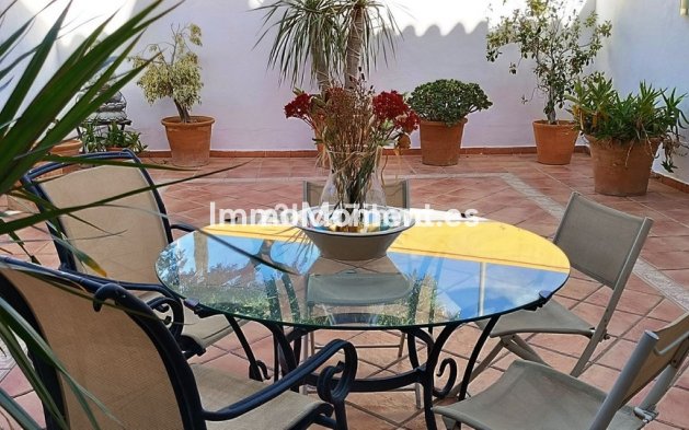 Wiederverkauf - Reihenhaus - Estepona  - Estepona Centro