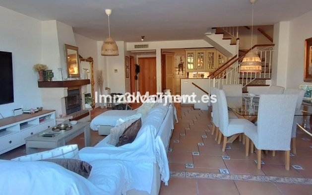 Wiederverkauf - Reihenhaus - Estepona  - Estepona Centro