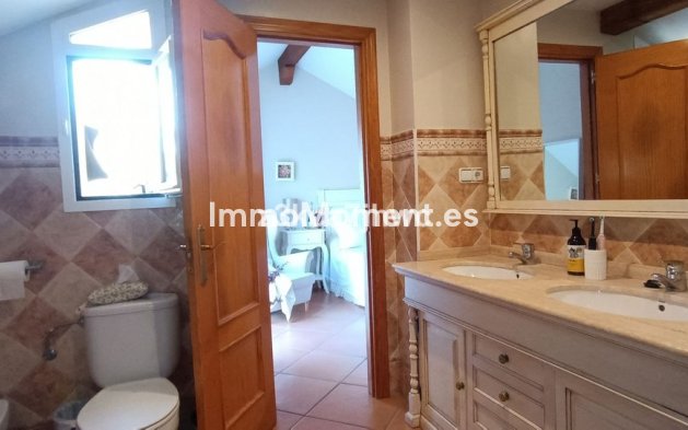 Wiederverkauf - Reihenhaus - Estepona  - Estepona Centro