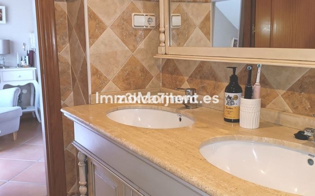 Wiederverkauf - Reihenhaus - Estepona  - Estepona Centro