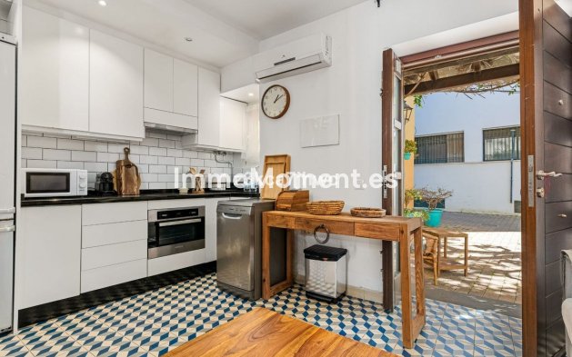 Wiederverkauf - Reihenhaus - Estepona  - Estepona Centro