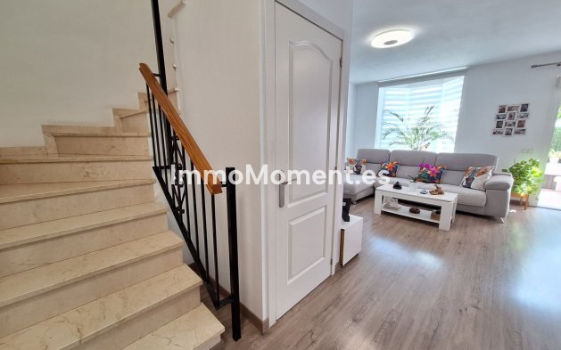 Revente - Maison mitoyenne - Estepona  - Estepona Centro