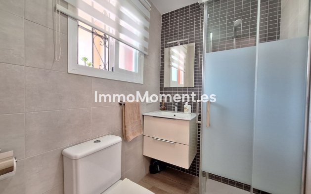Revente - Maison mitoyenne - Estepona  - Estepona Centro
