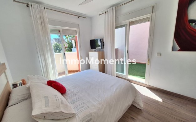 Revente - Maison mitoyenne - Estepona  - Estepona Centro