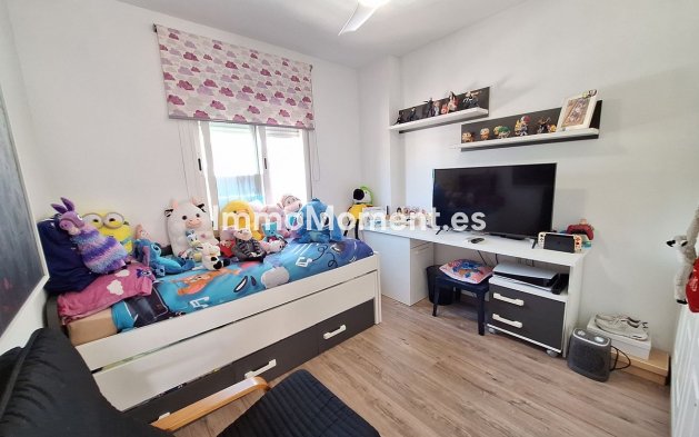 Revente - Maison mitoyenne - Estepona  - Estepona Centro