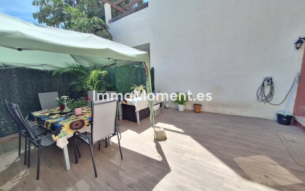 Revente - Maison mitoyenne - Estepona  - Estepona Centro
