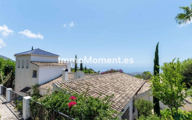 Resale - Villa - Mijas - Mijas Centro