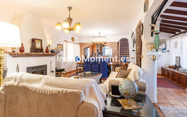 Resale - Villa - Mijas - Mijas Centro