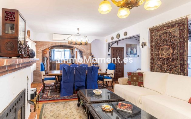 Resale - Villa - Mijas - Mijas Centro