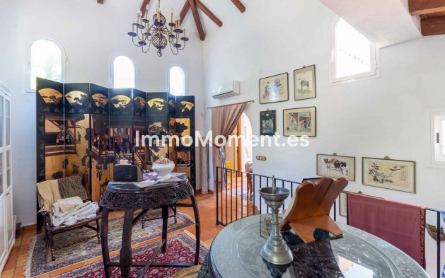 Resale - Villa - Mijas - Mijas Centro