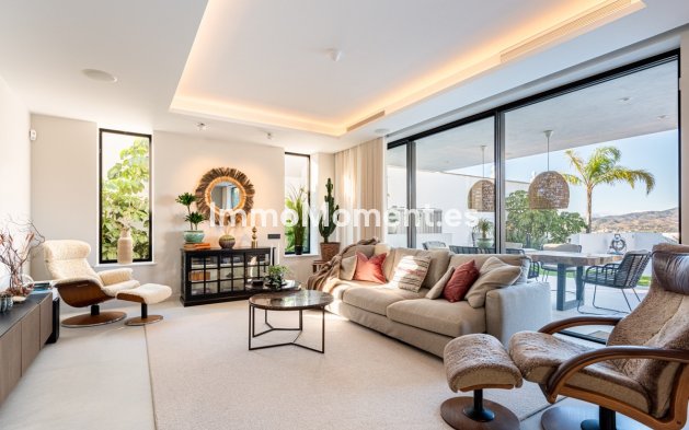 Resale - Detached villa - Mijas - Cerros del Aguila
