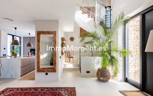 Resale - Detached villa - Mijas - Cerros del Aguila