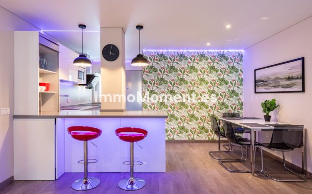 Resale - Apartment - Benalmadena - Benalmadena Pueblo